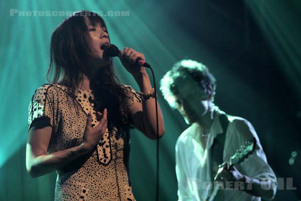 BLONDE REDHEAD - 2007-06-06 - PARIS - Elysee Montmartre - Kazu Makino - Amedeo Pace